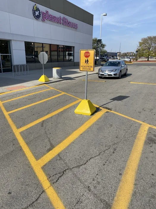 Planet Fitness Picture 2