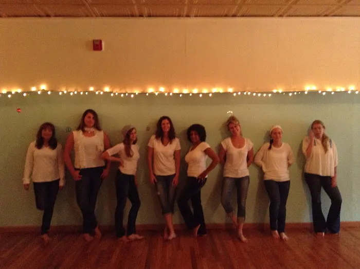 Li'l Yoga Shop Picture 6