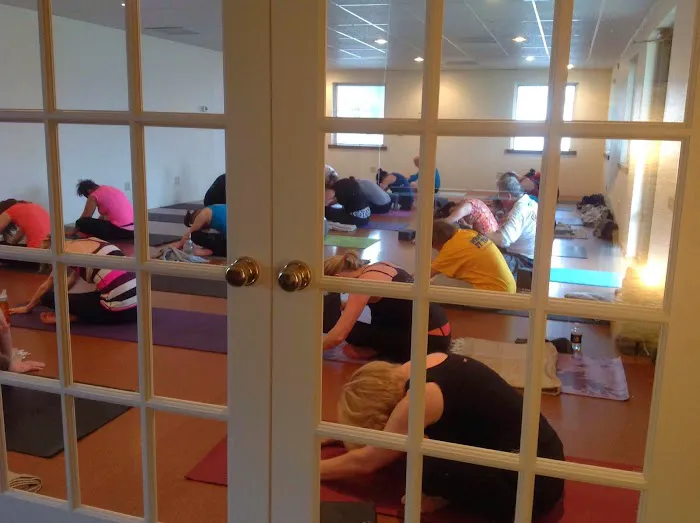 Yoga with Zoe Picture 3