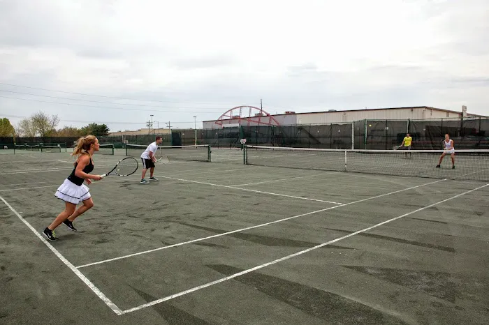 Genesis Health Clubs - Tri-State Athletic Club Picture 5