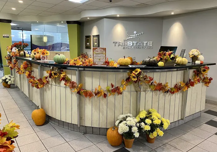 Genesis Health Clubs - Tri-State Athletic Club Picture 10