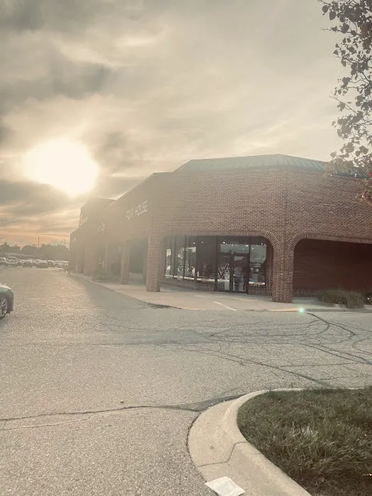 Row House Fitness 13 Mile Picture 5