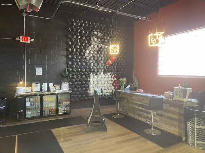 SHUT UP AND TRAIN Picture 4