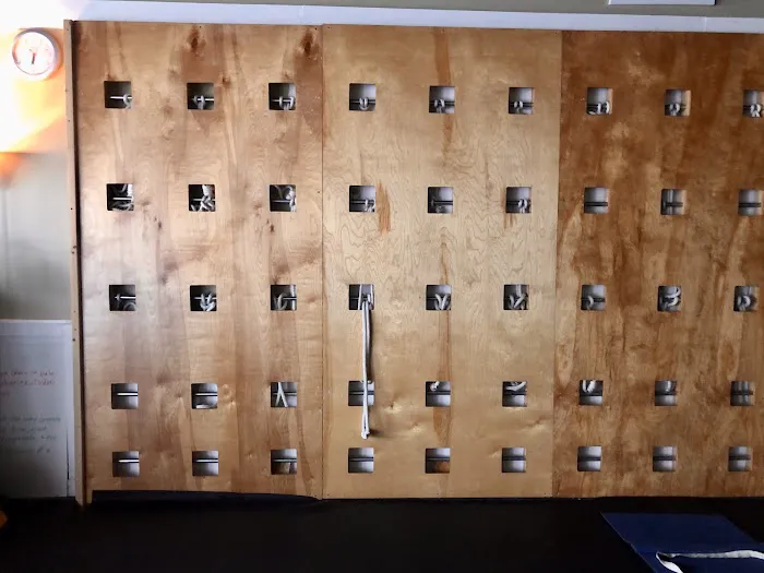 Iyengar Yoga Detroit Picture 8