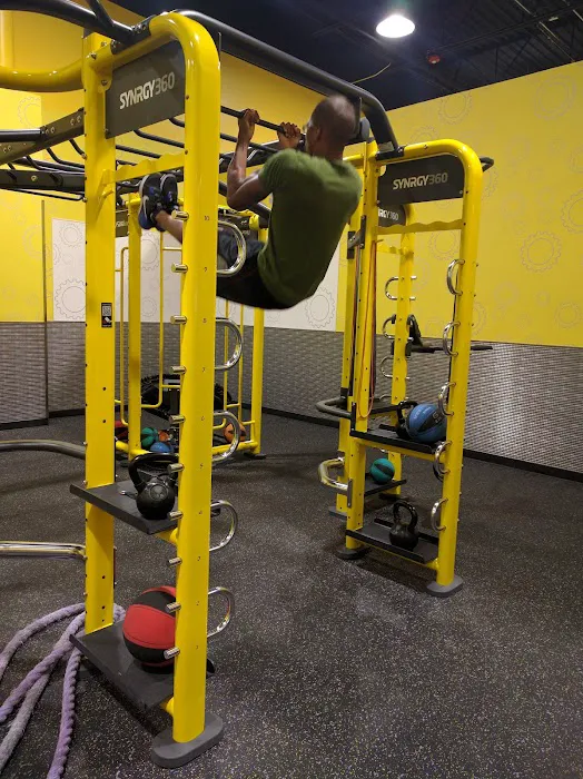 Planet Fitness Picture 6