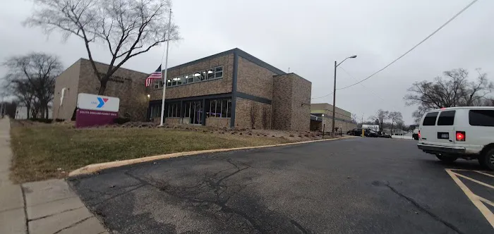 South Oakland Family YMCA Picture 4