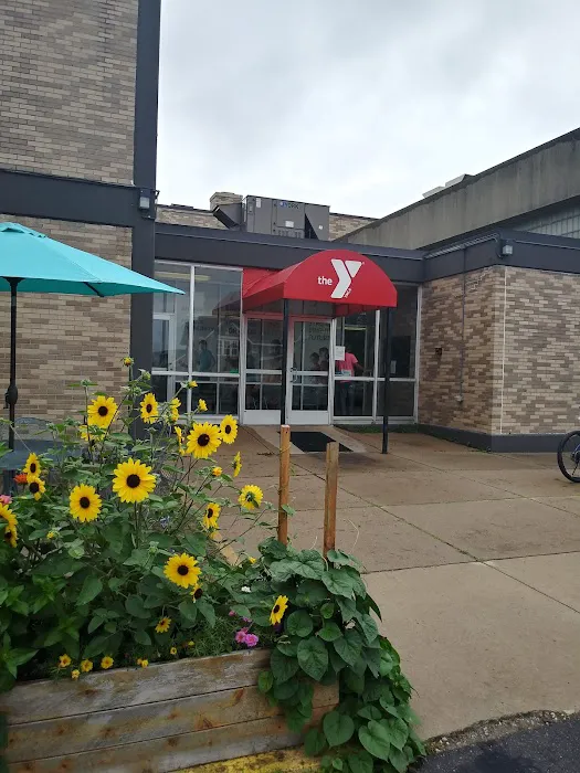 South Oakland Family YMCA Picture 8