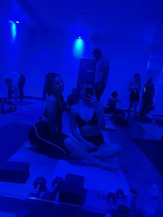 YogaSix Royal Oak Picture 4