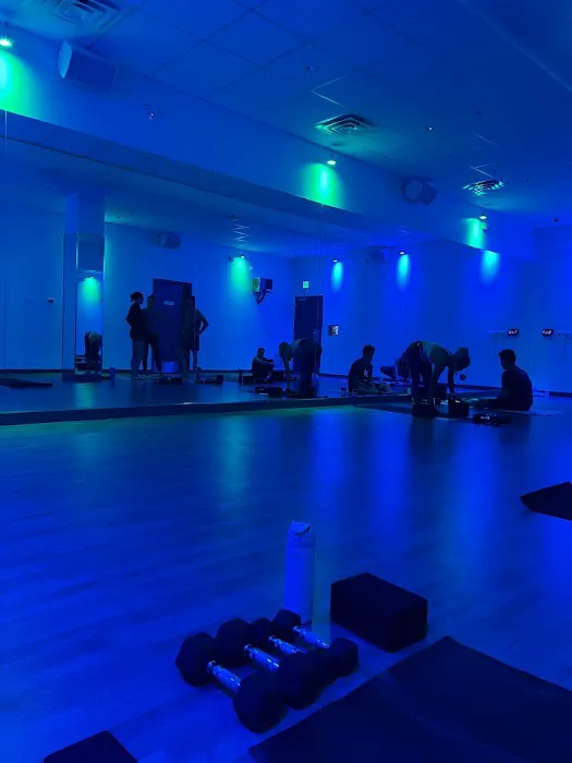 YogaSix Royal Oak Picture 10