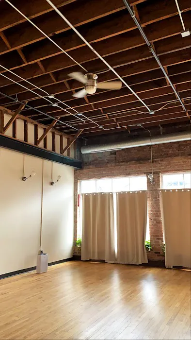 Bold Flow Yoga Picture 5