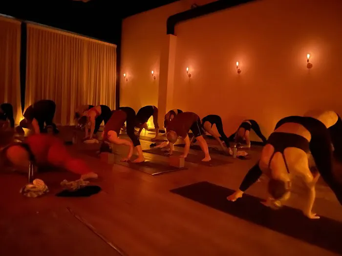 Bold Flow Yoga Picture 7