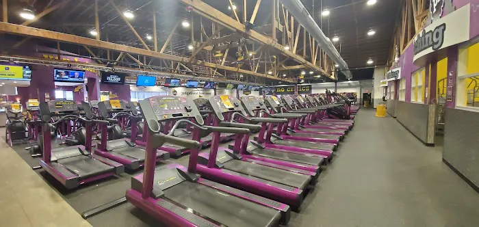 Planet Fitness Picture 5