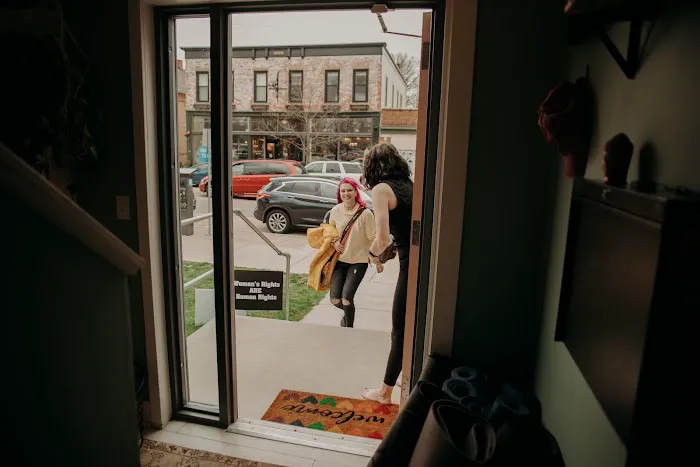 Kula Yoga GR Wealthy Picture 10