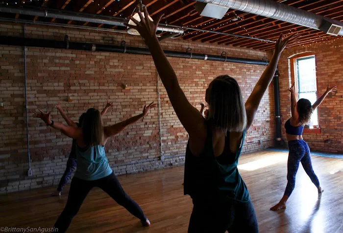 Kula Yoga GR Wealthy Picture 8