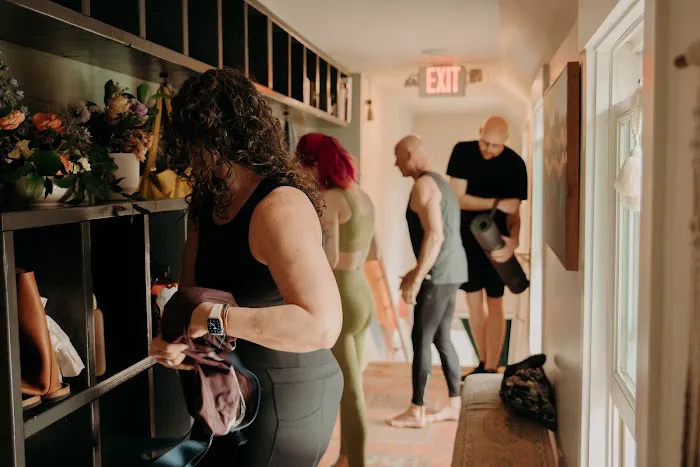 Kula Yoga GR Wealthy Picture 1