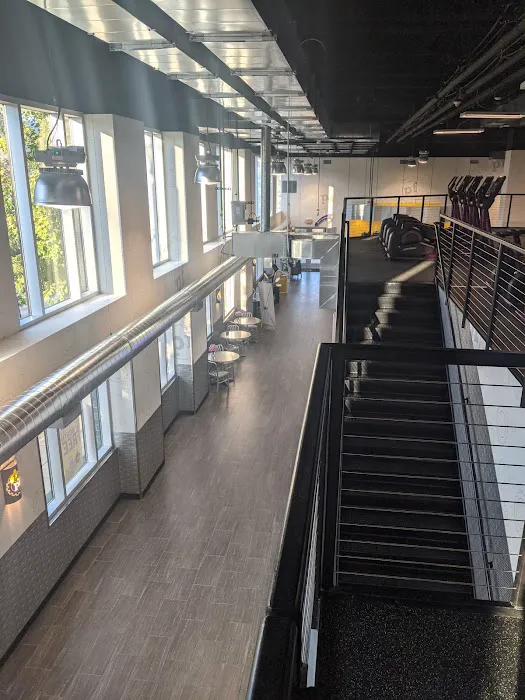 Planet Fitness Picture 1