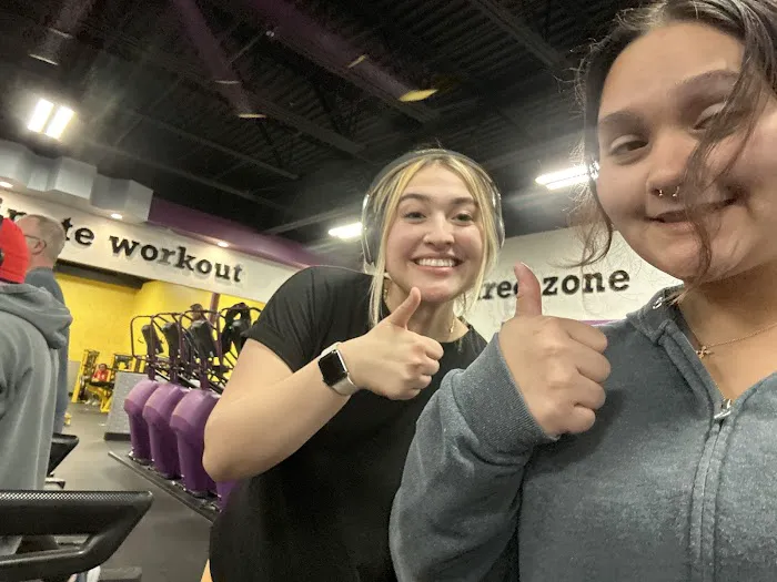 Planet Fitness Picture 9