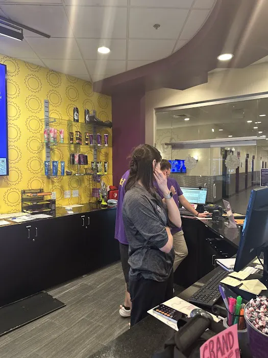 Planet Fitness Picture 10