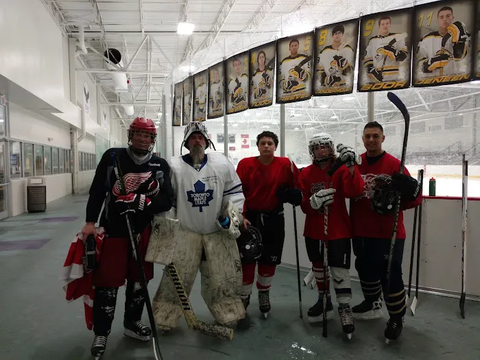 Walker Ice & Fitness Center Picture 10