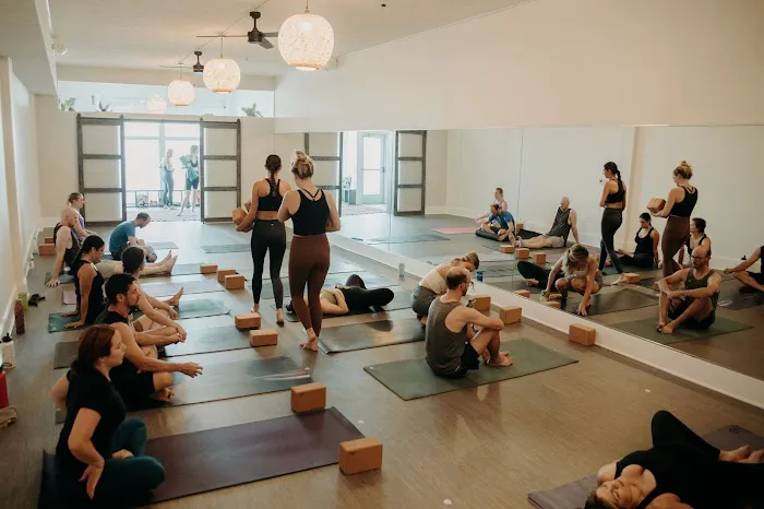 Kula Yoga GR Leonard Picture 10