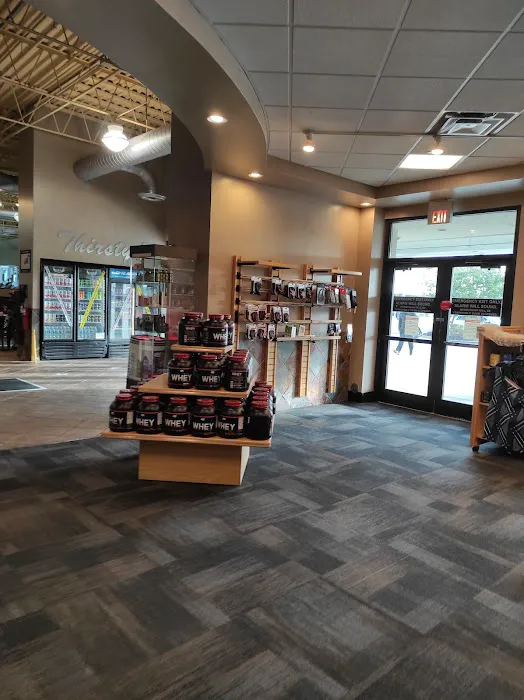 LA Fitness Picture 1