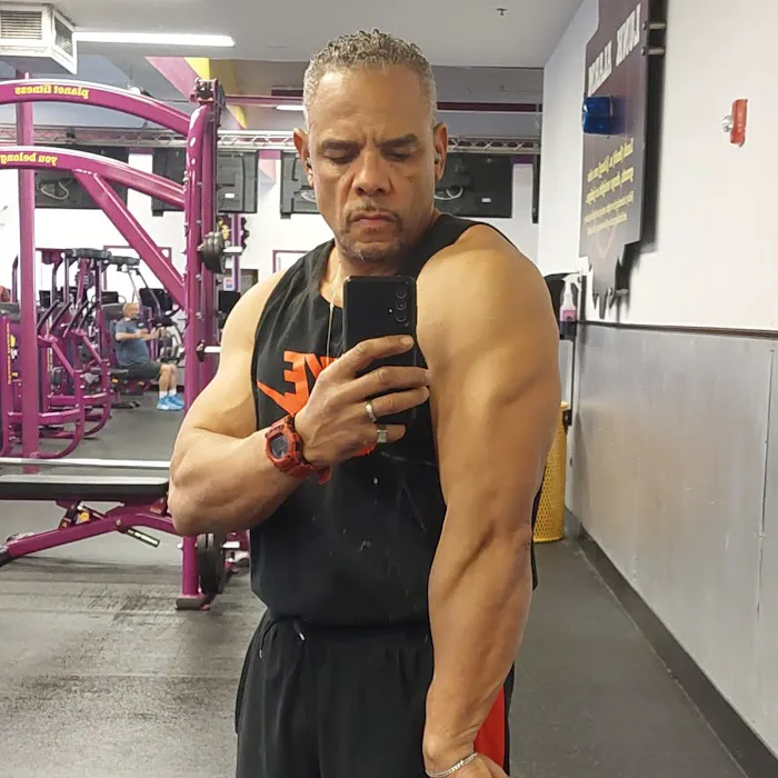 Planet Fitness Picture 6