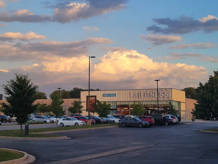 LA Fitness Picture 10