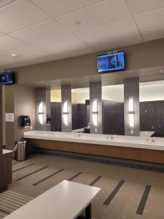 LA Fitness Picture 8