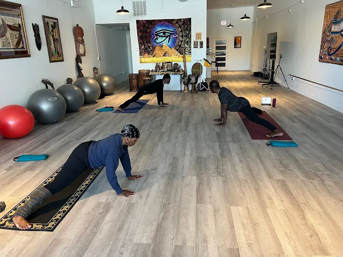 YogaSkills Kemetic Yoga Studio Bronzeville Picture 2