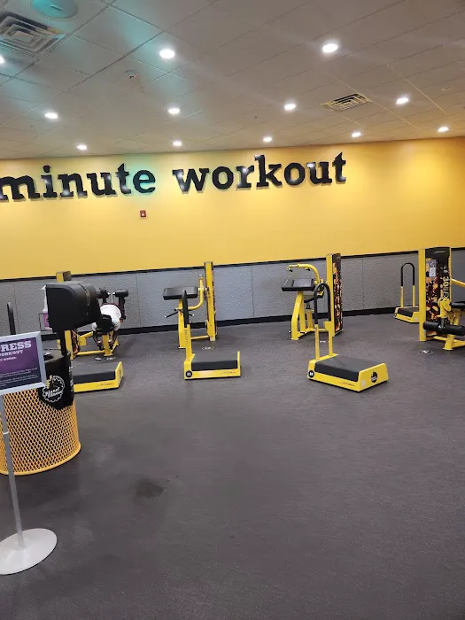 Planet Fitness Picture 2