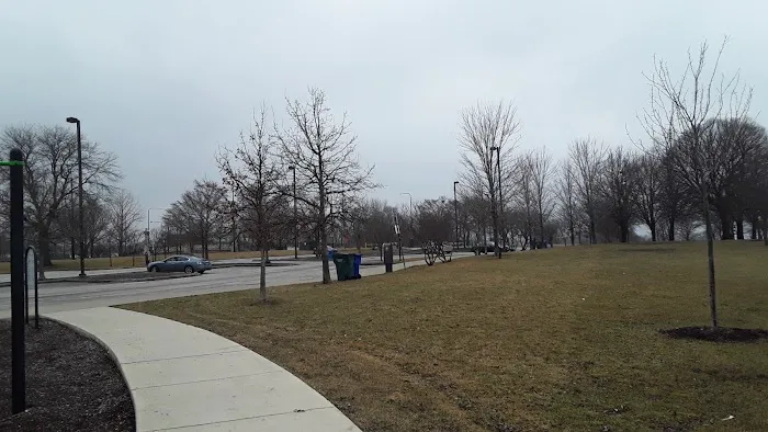 Burnham Park Outdoor Fitness Station Picture 10