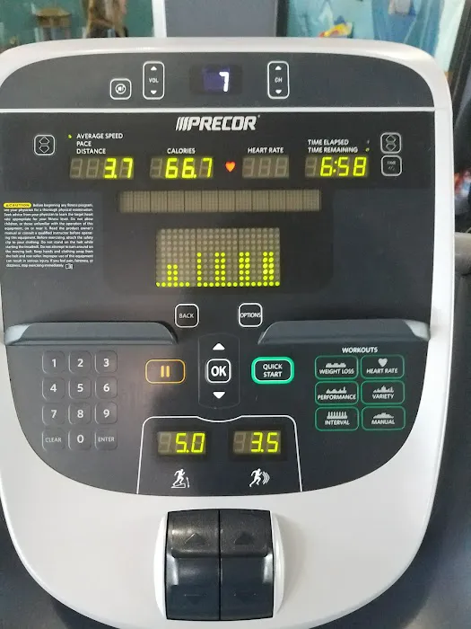 Re|Claim Fitness Picture 9