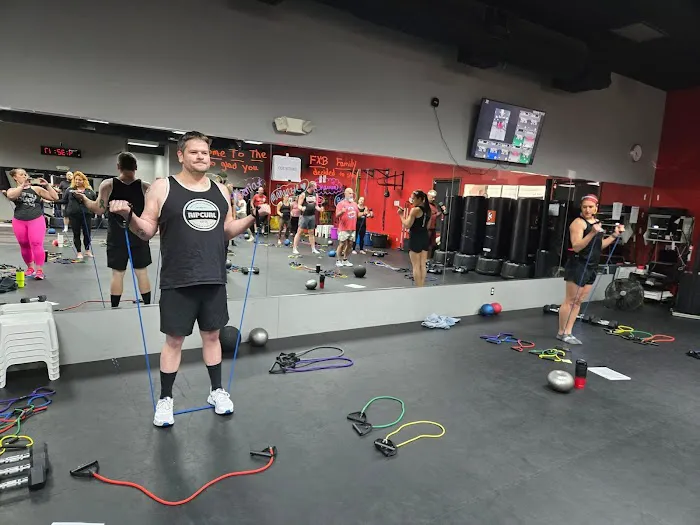 Farrell's eXtreme Bodyshaping - Bloomington IL Picture 4