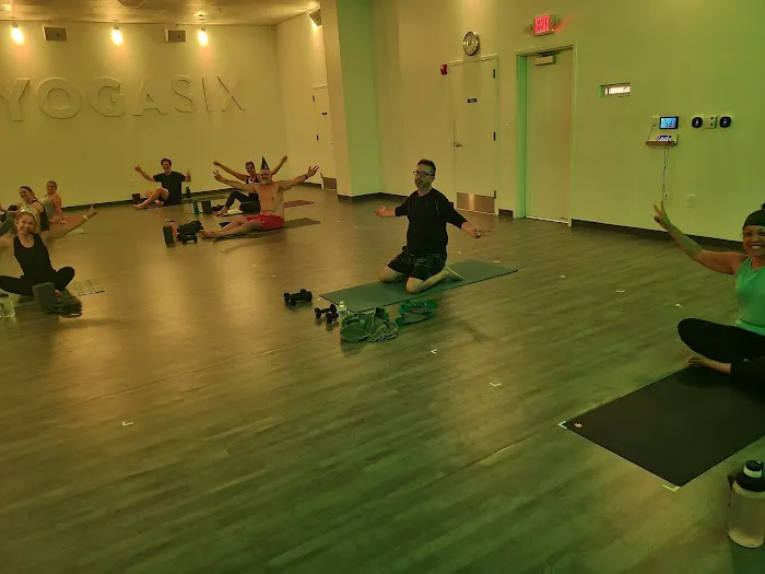 YogaSix St Charles Picture 6