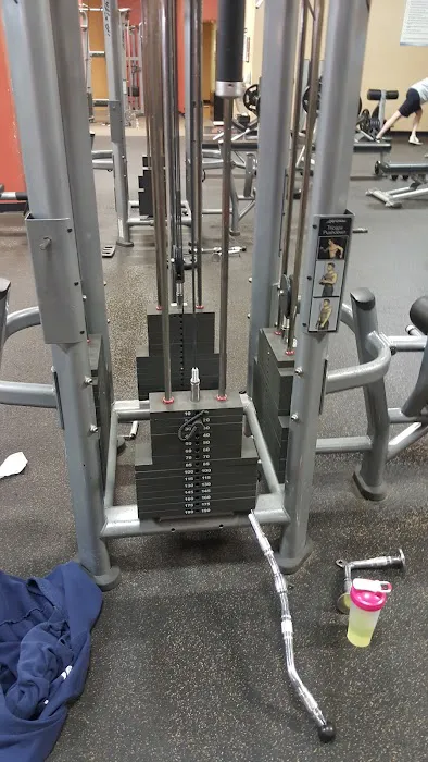 Club Fitness - St. Charles Picture 9