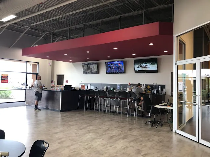 Club Fitness - St. Charles Picture 5