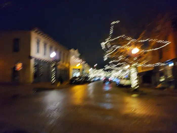 Mov on Main Picture 1