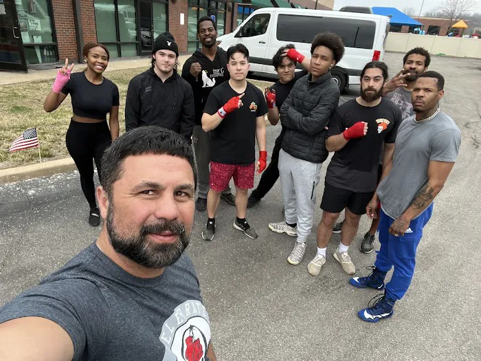 Too Good Boxing Picture 10