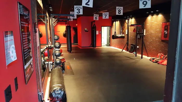 9Round Kickboxing Fitness Picture 4