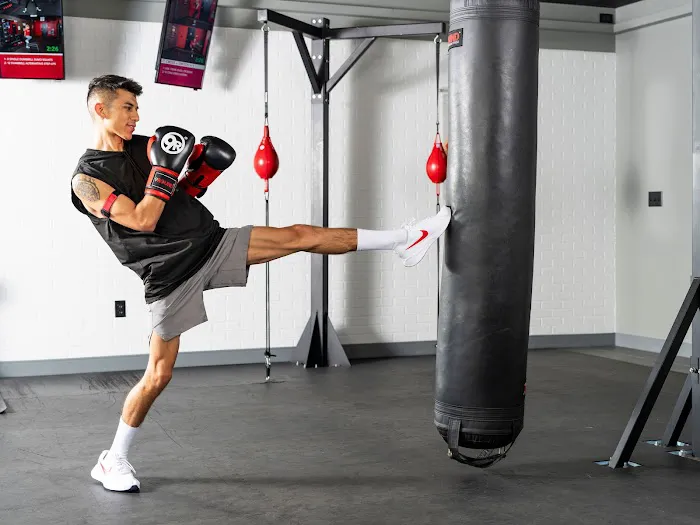 9Round Kickboxing Fitness Picture 6