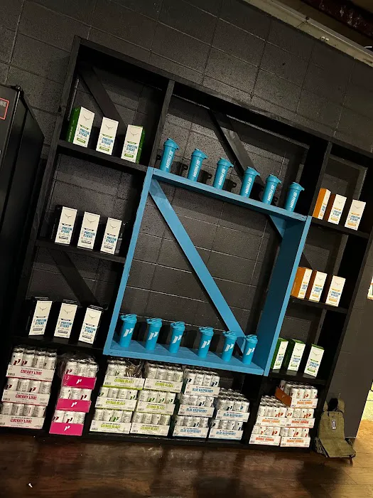 Broken Barbell Gym Picture 8