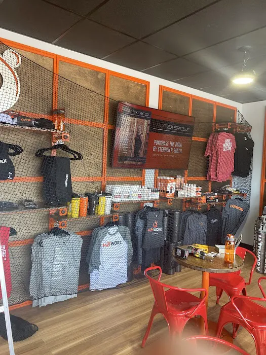 HOTWORX - O'Fallon, MO Picture 2