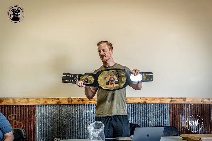 The Strength Parlor Picture 6