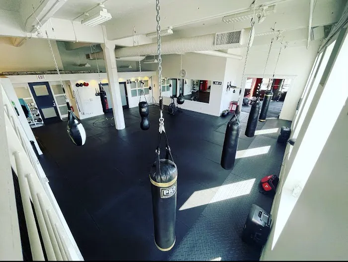Johnny's Boxing & Fitness Picture 3