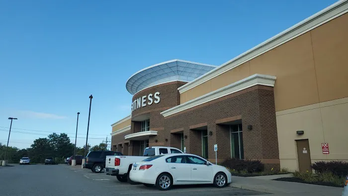 LA Fitness Picture 7