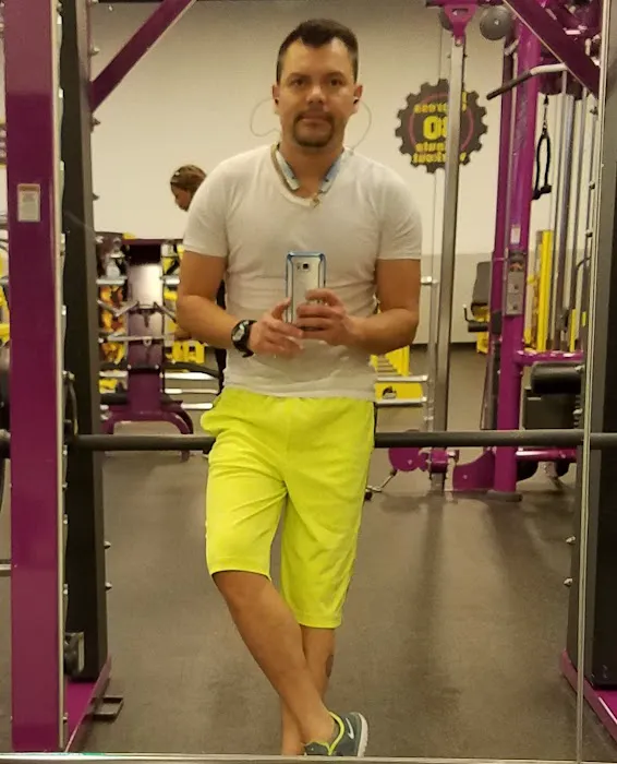 Planet Fitness Picture 5