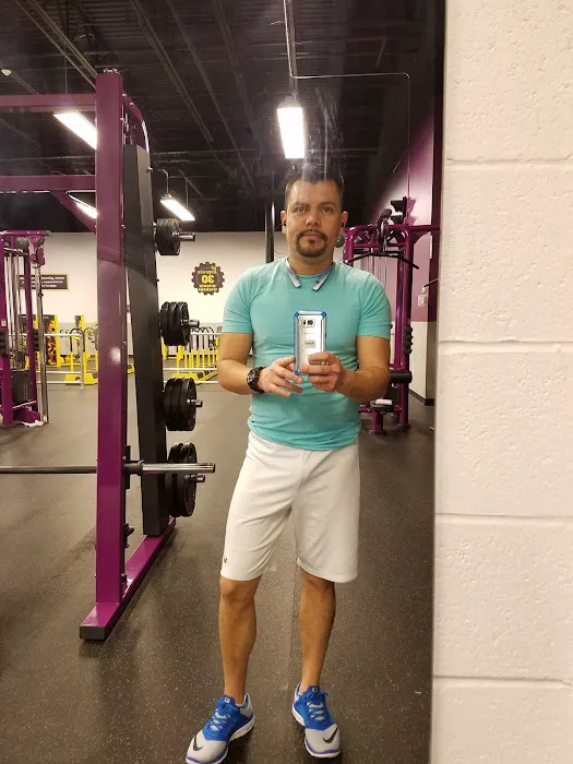 Planet Fitness Picture 2