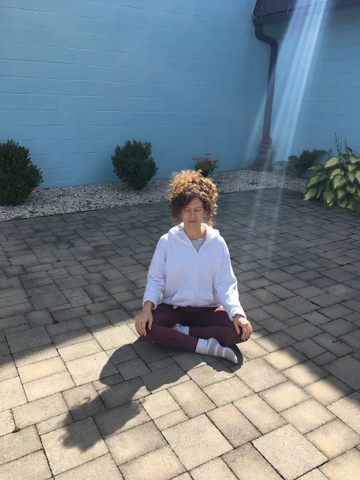 Kasia Pelepko Yoga Picture 2