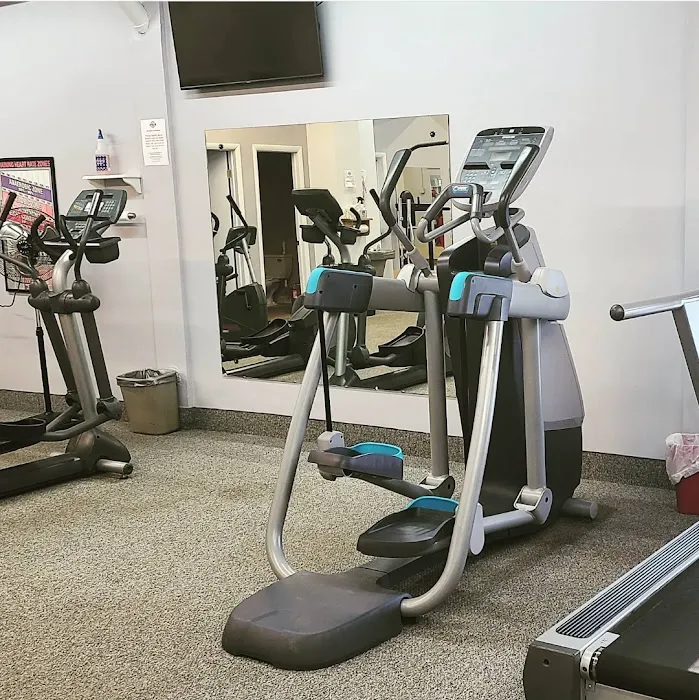 Tully 24 Fitness Picture 5
