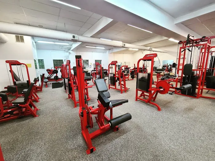 Tully 24 Fitness Picture 4